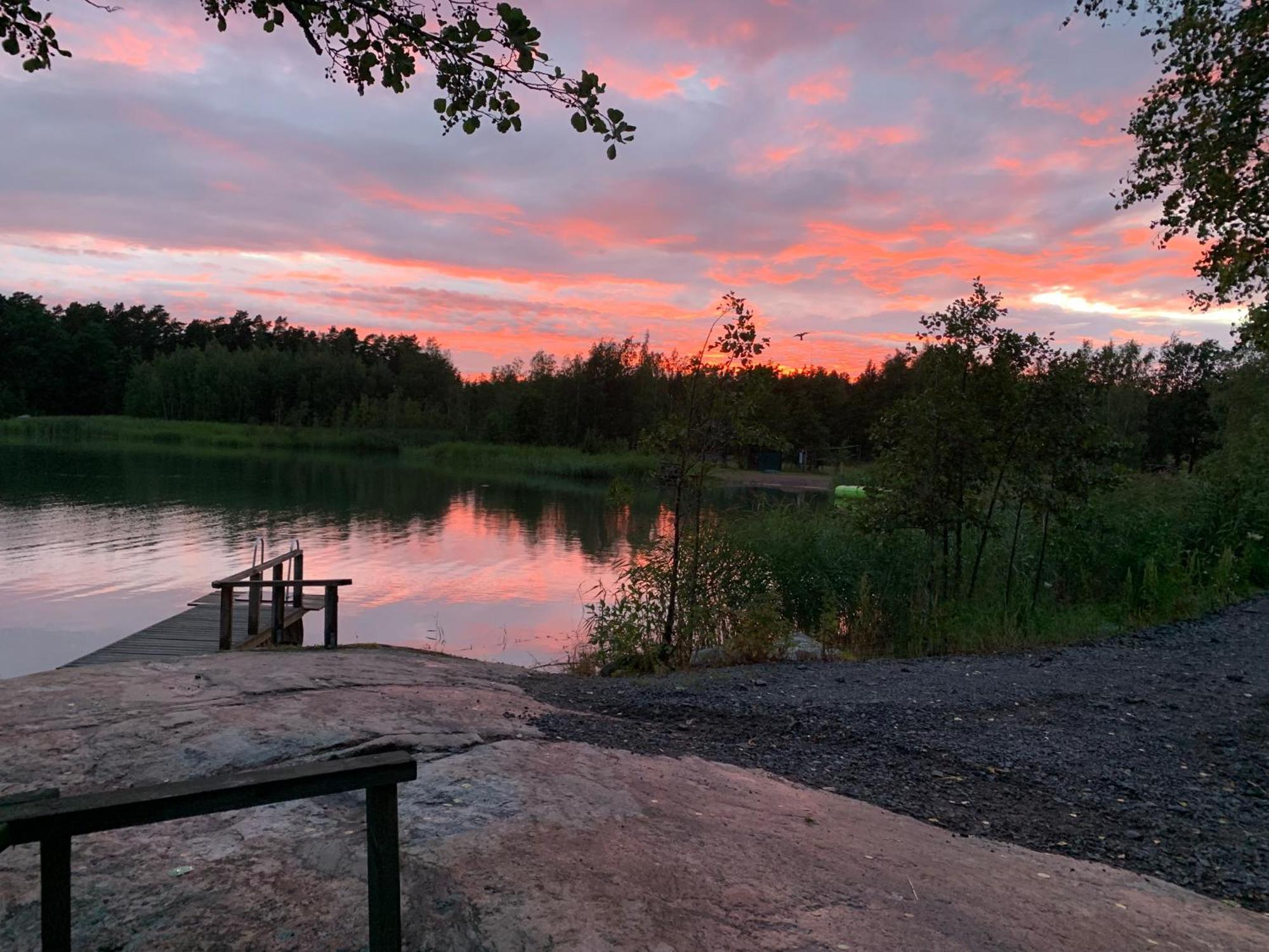 Villa Lomahyppaeys Naantali Esterno foto