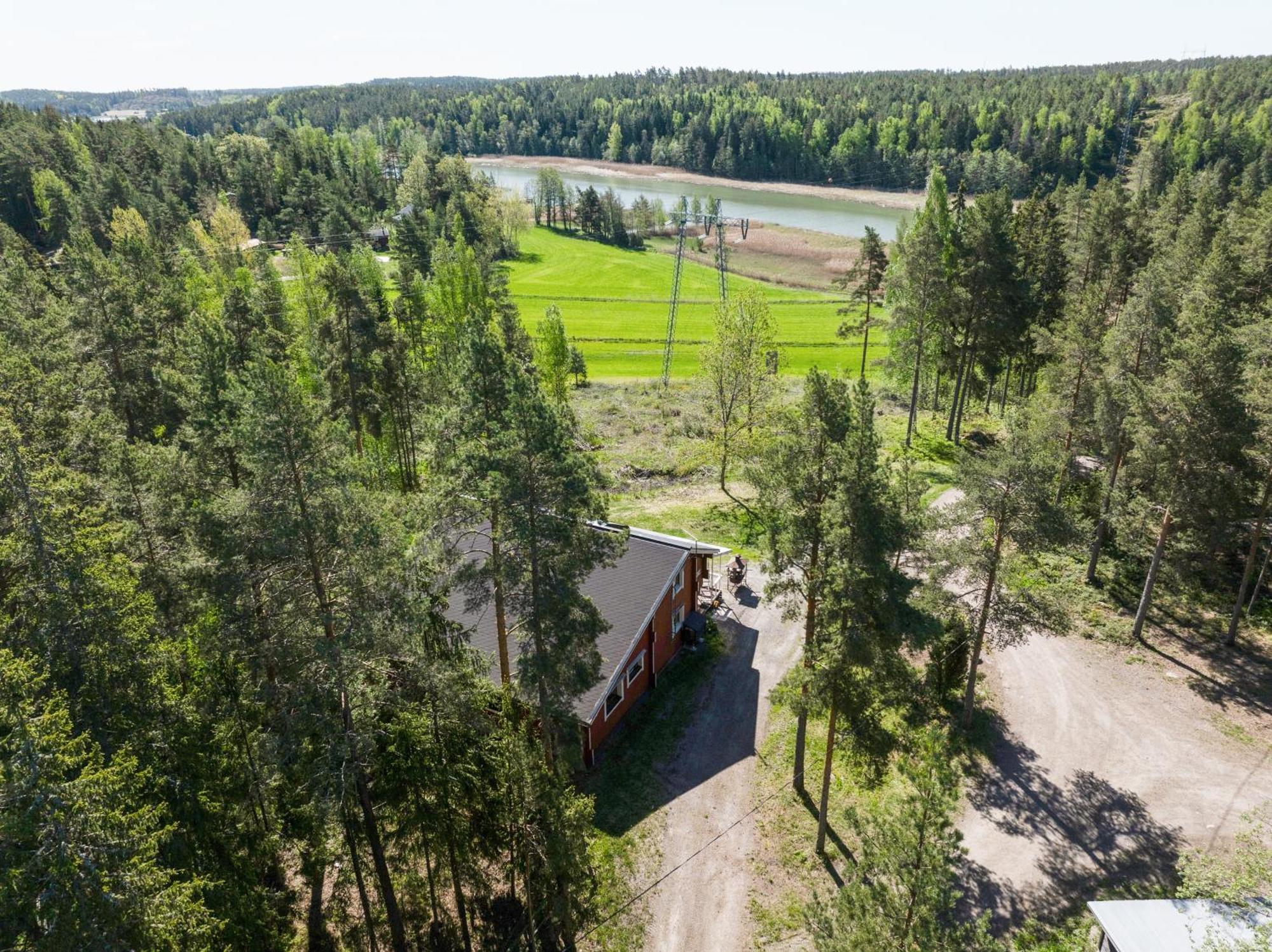 Villa Lomahyppaeys Naantali Esterno foto