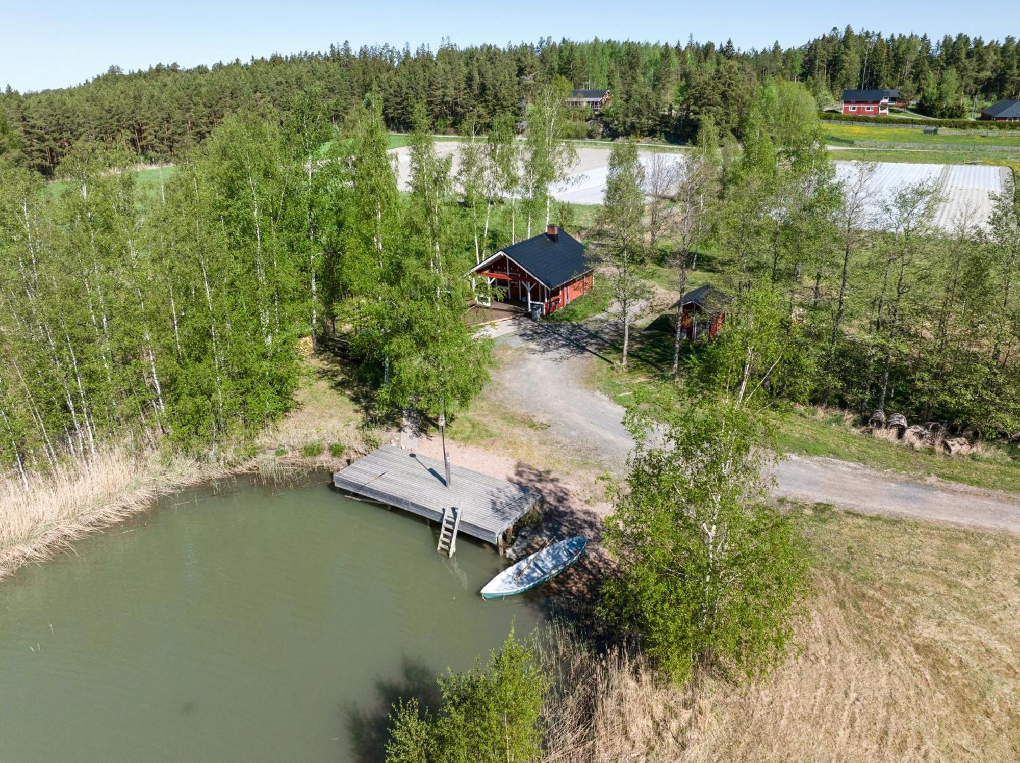 Villa Lomahyppaeys Naantali Esterno foto