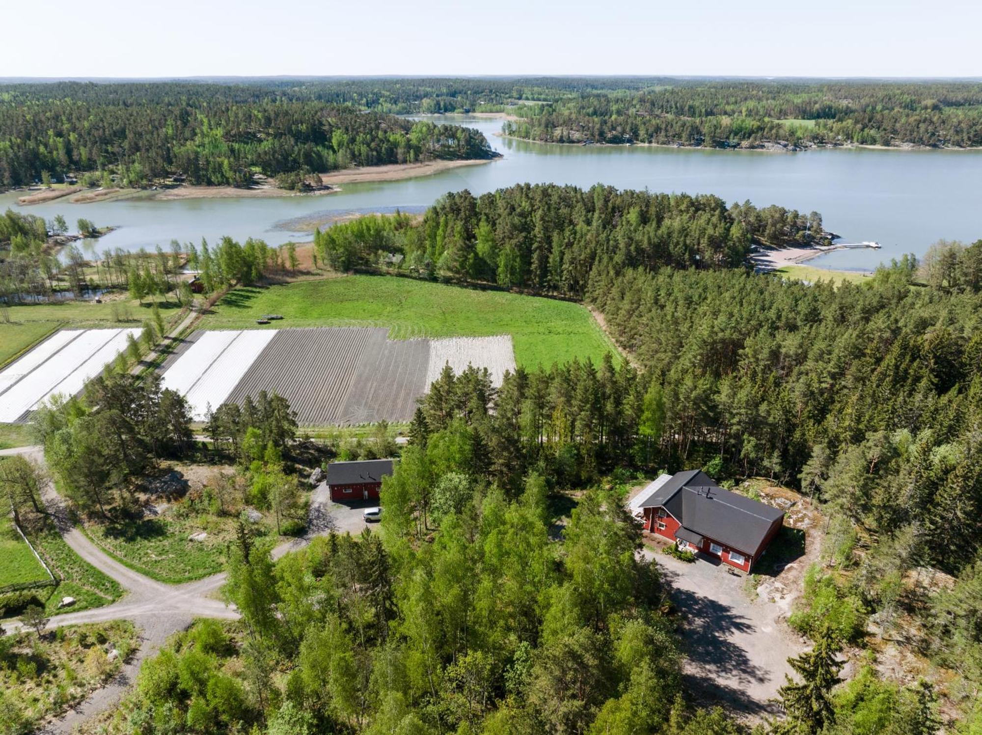 Villa Lomahyppaeys Naantali Esterno foto