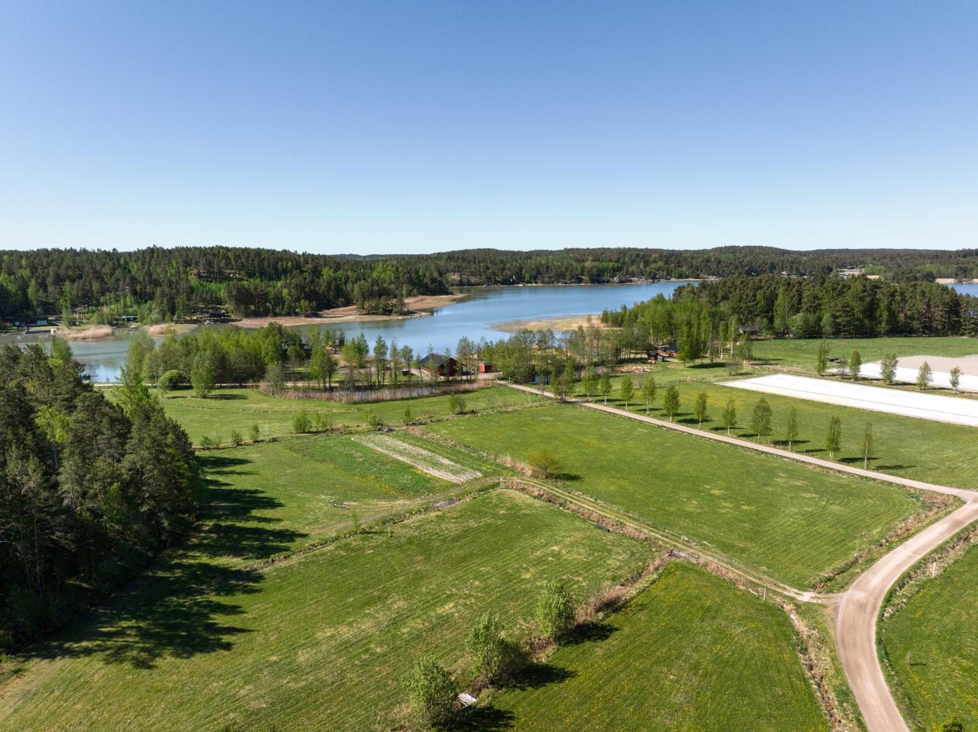Villa Lomahyppaeys Naantali Esterno foto