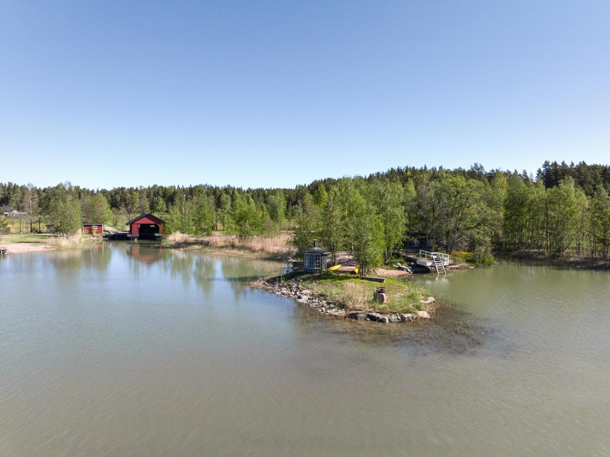 Villa Lomahyppaeys Naantali Esterno foto